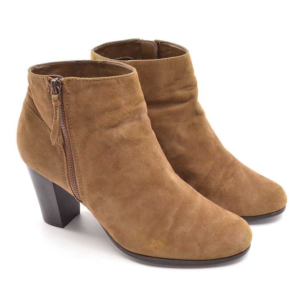 Cole Haan Grand Os Davenport Tan Suede Zip Booties 9 B